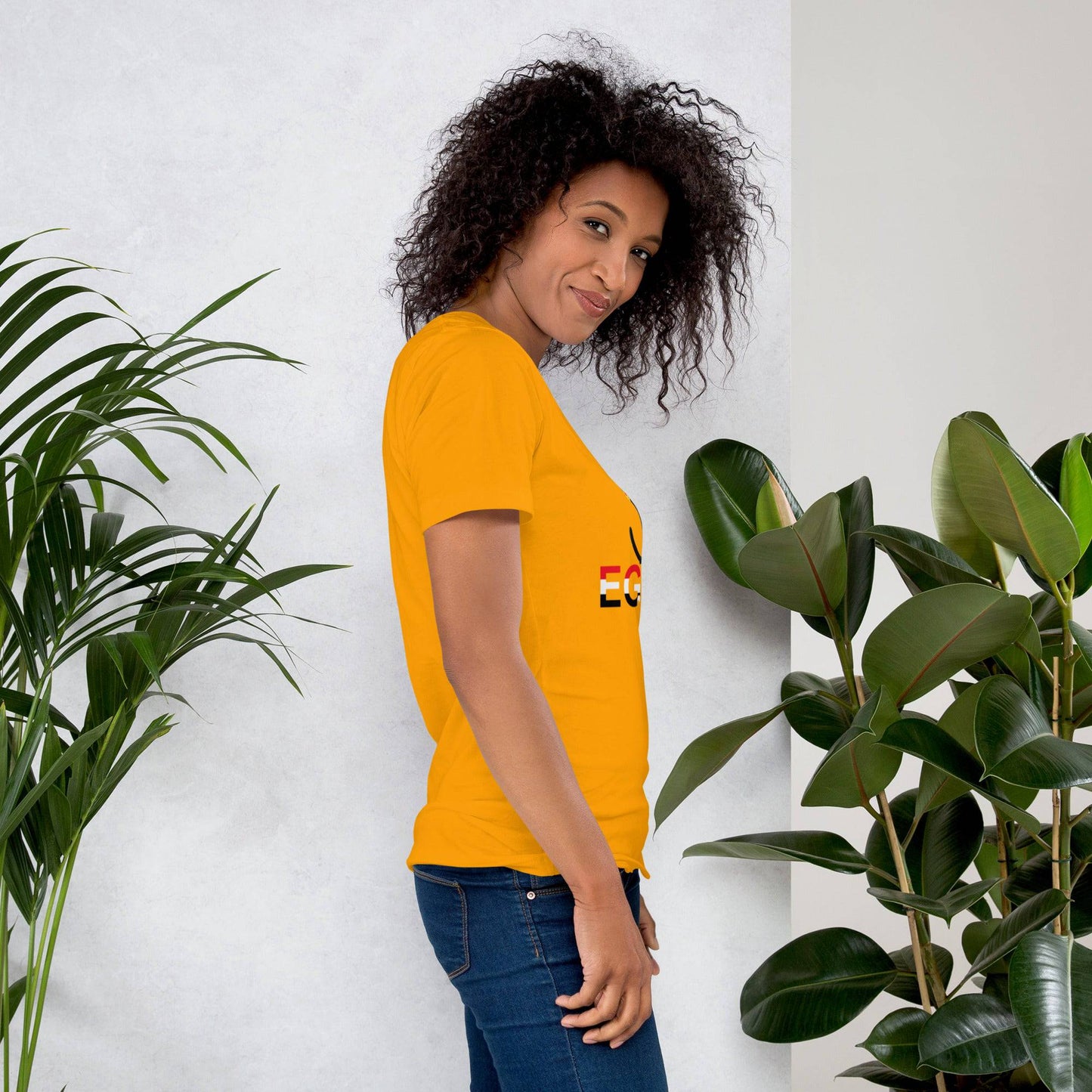 Egyptian Cat T-shirt - Passport Outfitters Apparel