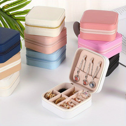 Minimalist Travel Jewelry Storage Box - Passport Outfitters Apparel 
