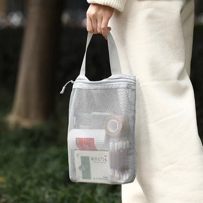 23x26cm Portable Toiletry Bag with Handy Handle Large Capacity Mesh Toiletry Storage Bag Makeup Bag for Business Trips Travel by Passport Outfitters